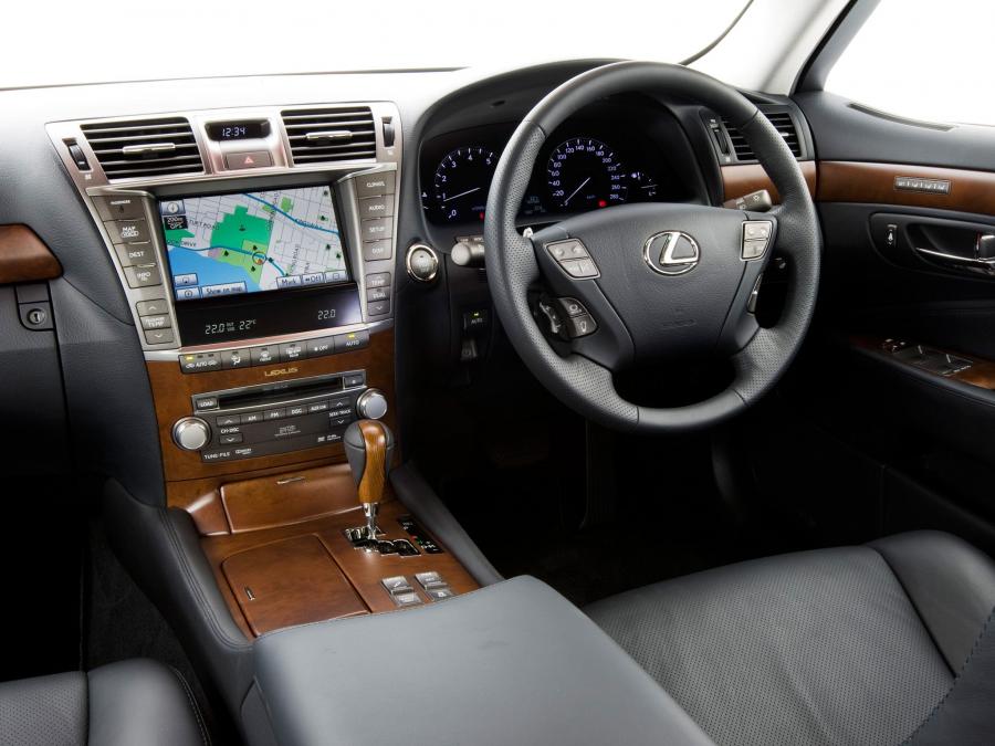 Lexus LS460 Sport 2009 года  (AU) (фото 4 из 5)